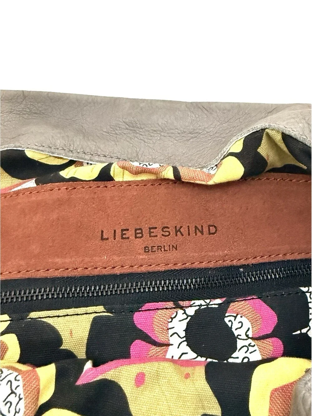 Liebeskind Berlin Leather Hobo Shoulder Bag Taupe Lizard Embossed NWT Dust Bag - Picture 9 of 9